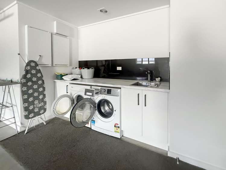 4 Poroporo Way 11213_11