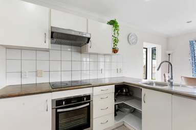 10 Blumhardt Place_4