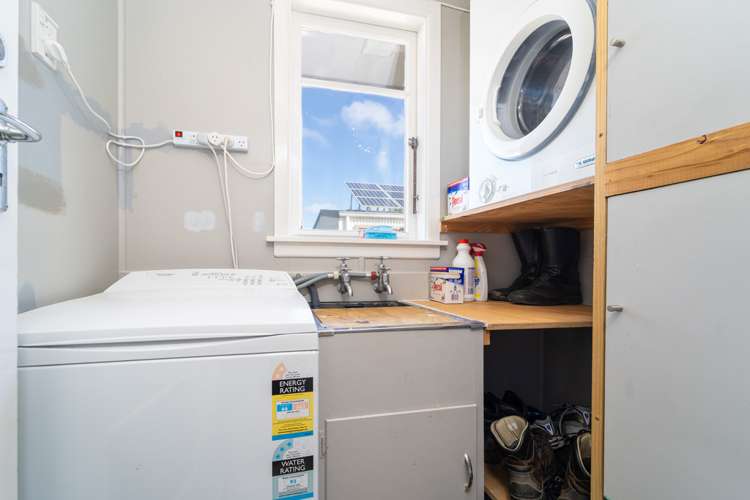 16 William Benton Street Featherston_10