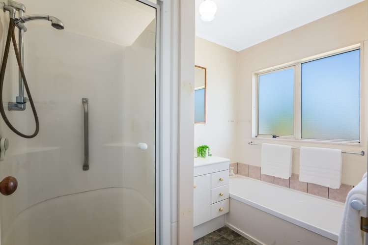 15 Sandford Street Trentham_14