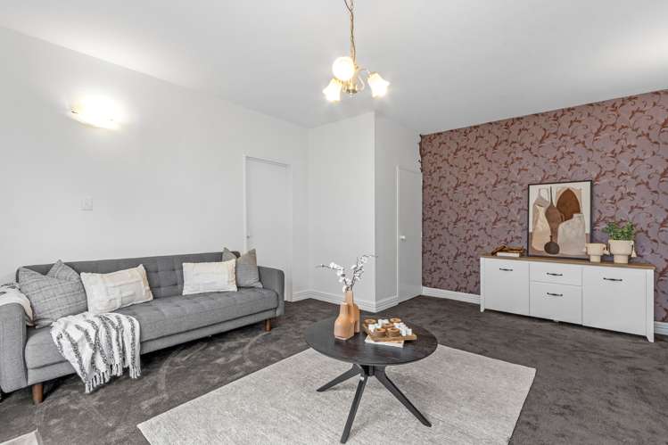 703 Worcester Street Linwood_5