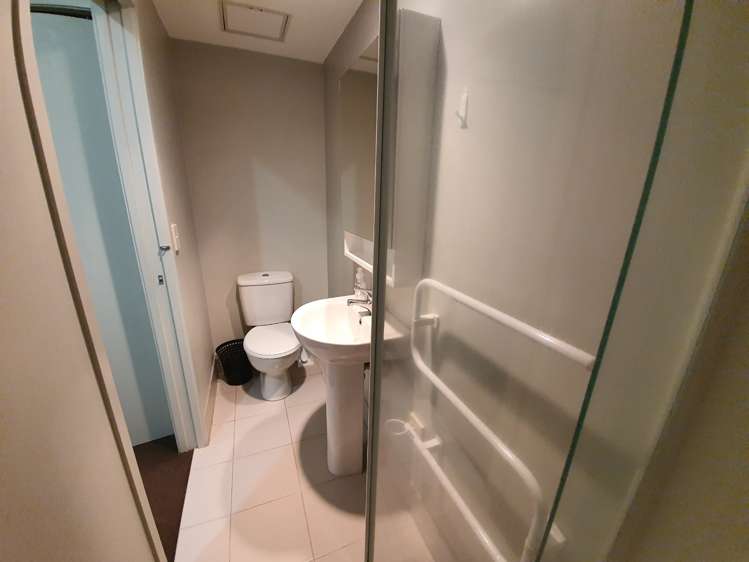 1002/36 Eden Crescent Auckland Central_8