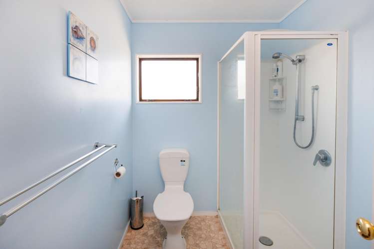 18 Thomas Place Foxton Beach_24