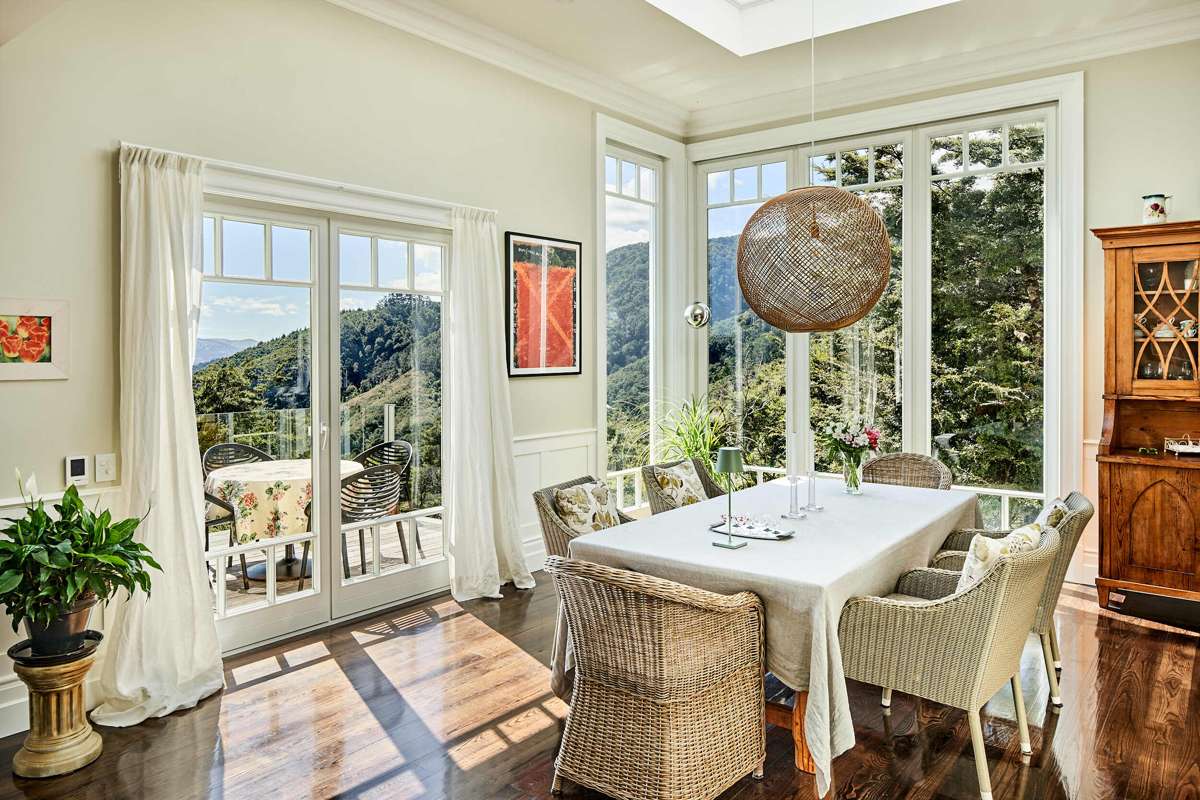 18 Huia Road, Days Bay_3