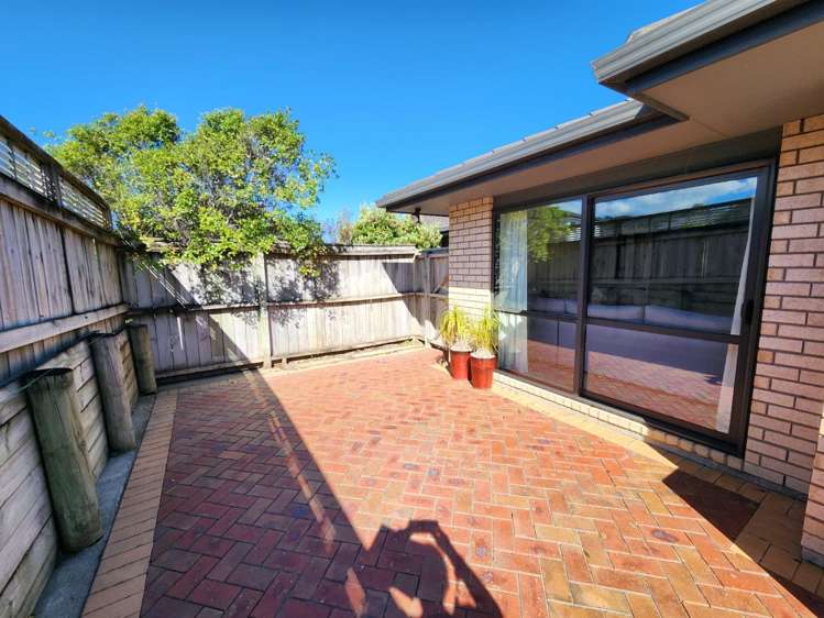 2 Percy Kinsman Crescent Riverstone Terraces_14