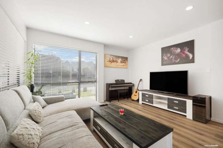 114 Parkview Drive Gulf Harbour_1