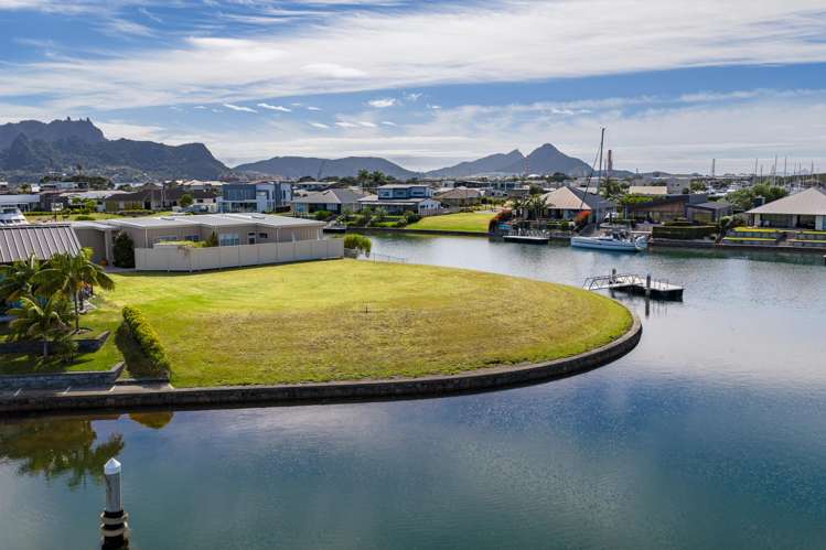 23 Stace Hopper Drive One Tree Point_7