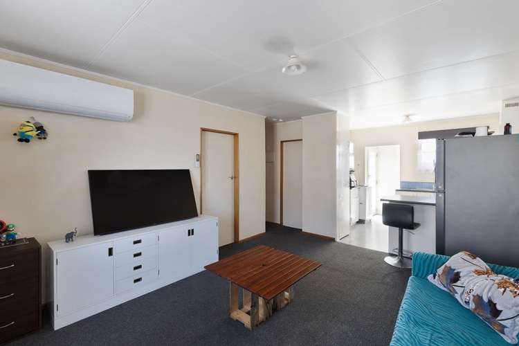 2/60 Harrison Street 1235_4