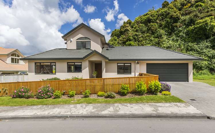 5 Melksham Drive Churton Park_19