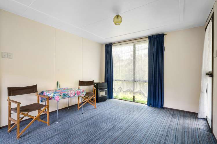 8 Morepork Lane Waipori Falls_8