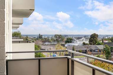 20/44-46 Esplanade Road_4