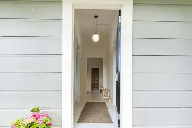 90 Cemetery Road Sanson_2