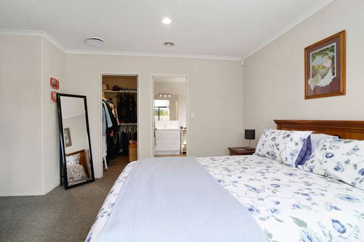 19 Heaphy Place Pukehangi_13