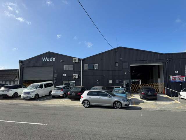 Flexible Floor Area &ndash; Te Rapa Workshop/Warehouse