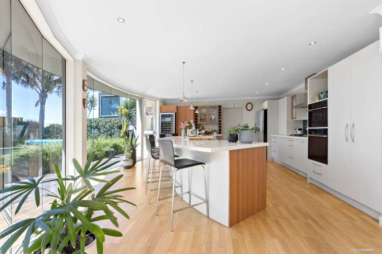 15 Matau Rise Te Atatu Peninsula_14
