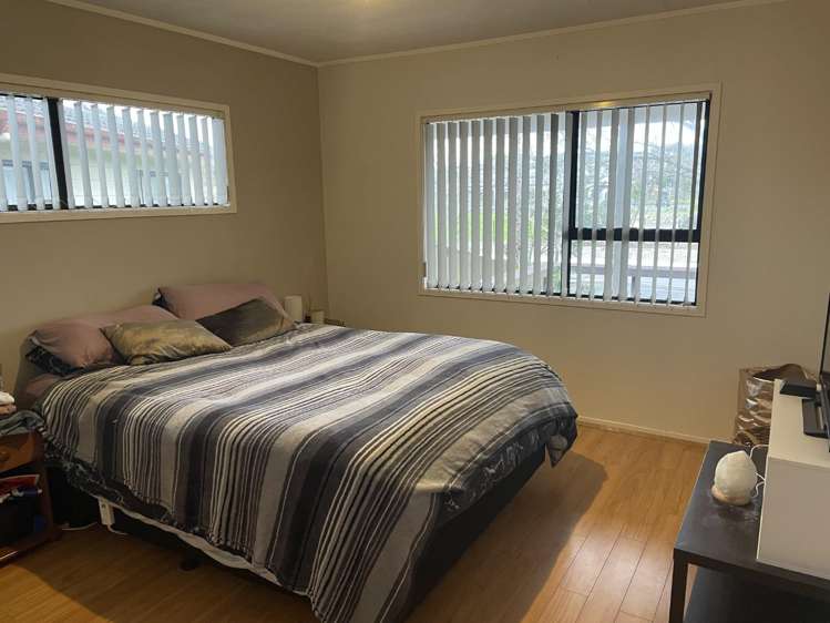 2/1 Barbados Dr Unsworth Heights_8