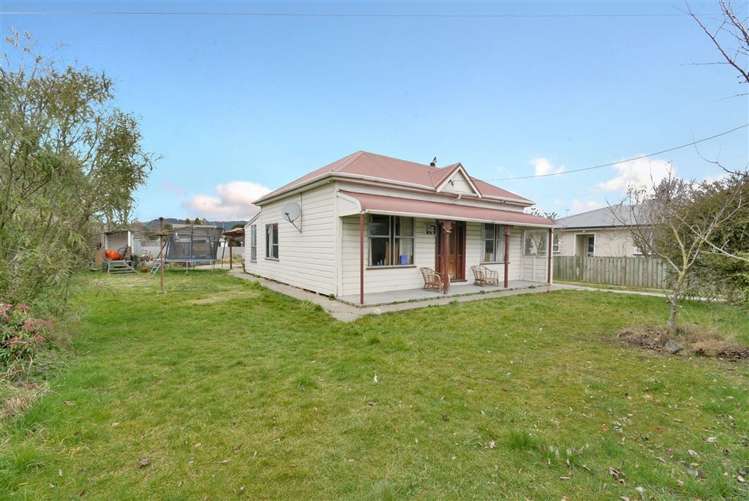 221 Union Street Milton_15