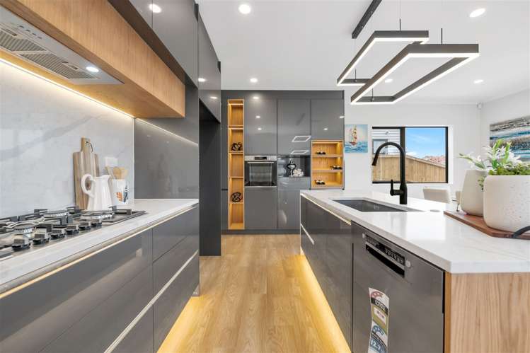 1 Hing Street Flat Bush_7