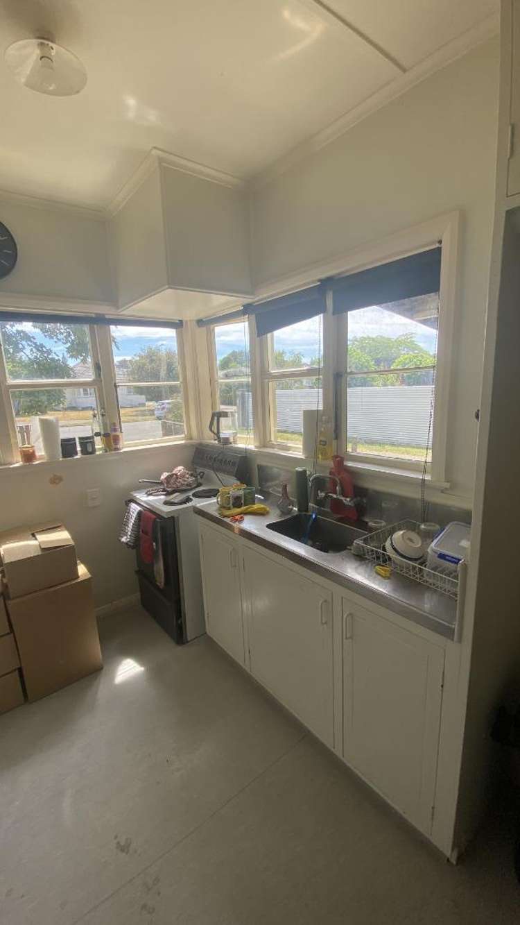 12 Masters Crescent Masterton_4