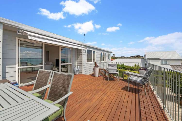 31b Pacific Parade Army Bay_5