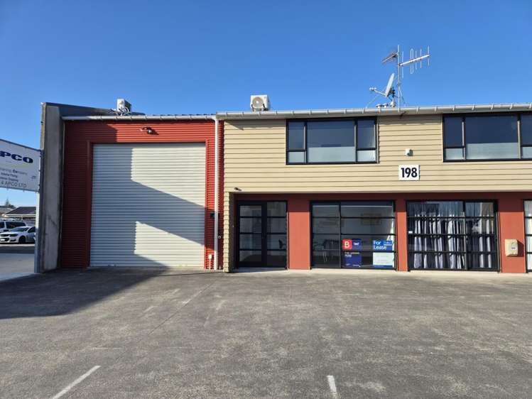 198 Kapiti Road_0