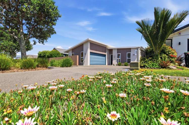 24 Coast Boulevard Papamoa_23