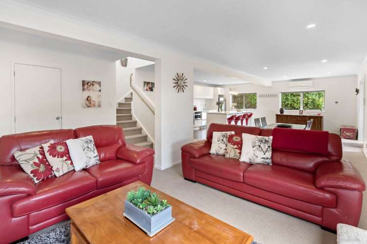 38 Beach Road Te Atatu Peninsula_2