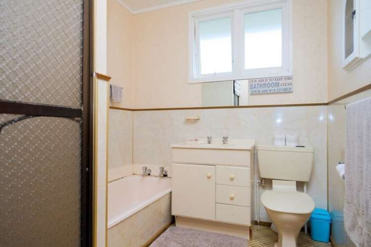 221a Highcliff Road Shiel Hill_18