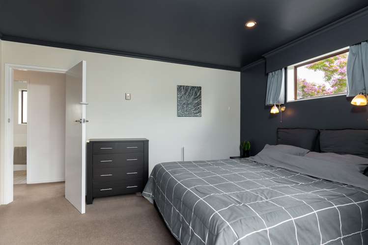 11a Lynley Crescent Blenheim Central_8