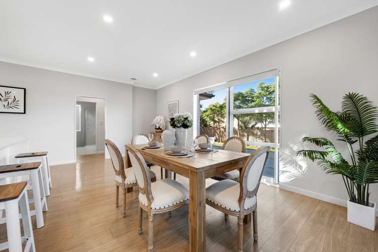 24 Castlederg Drive Flat Bush_9