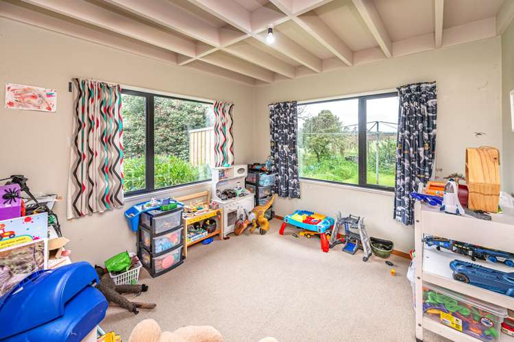 275 Parahaki Road Waverley_18