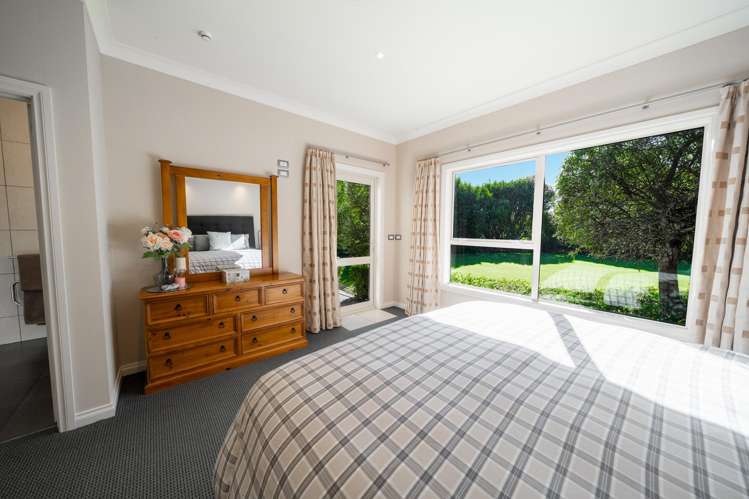 59 Spence Avenue Otatara_11