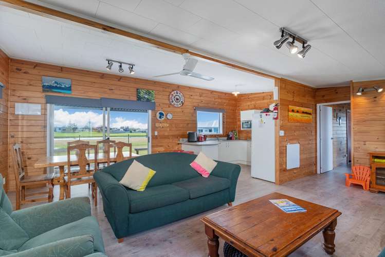 149 Rangiora Crescent Matarangi_10