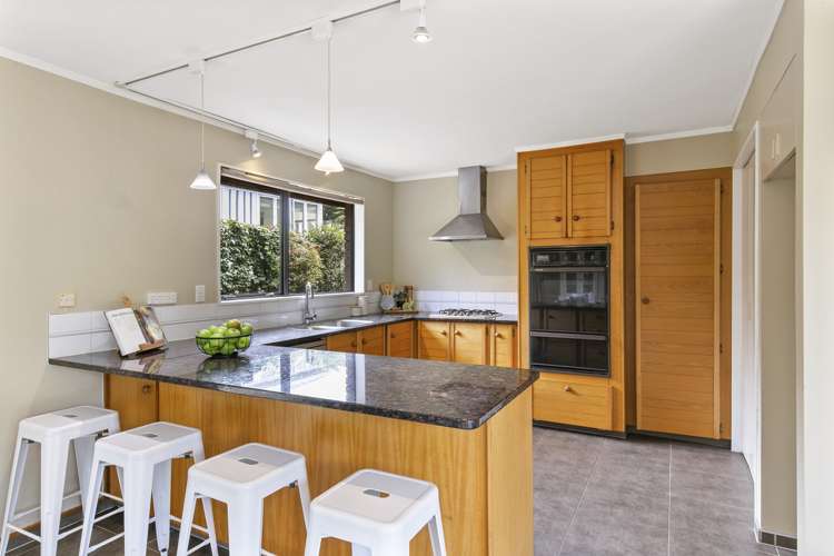 15 Swansea Street Khandallah_5