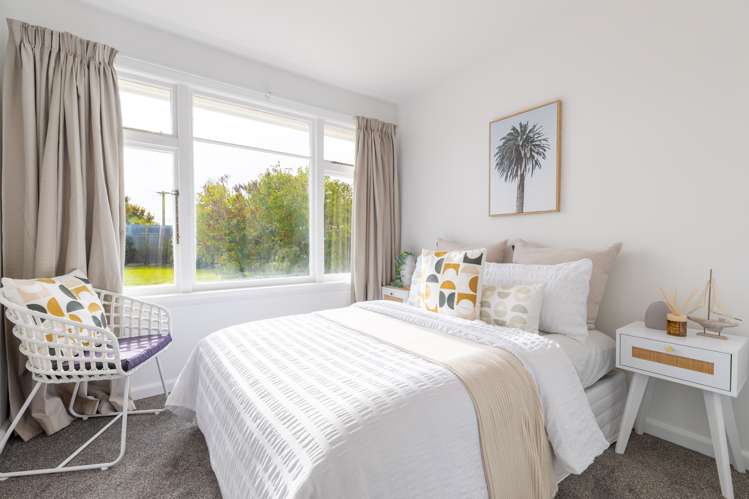 413 Breezes Road Aranui_9