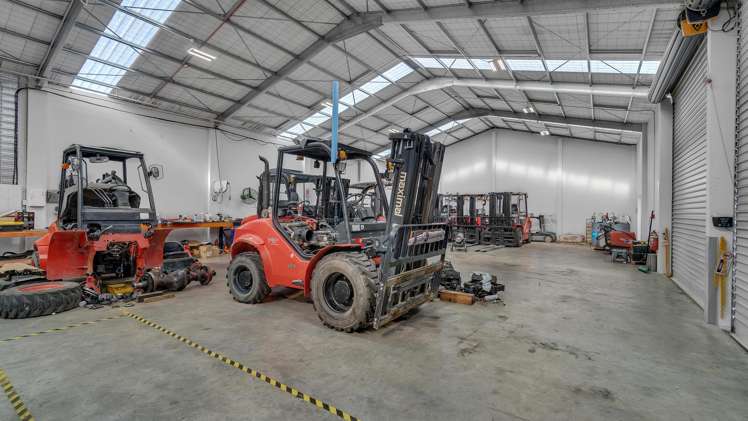 9 Bowmaker Crescent Woodend_11