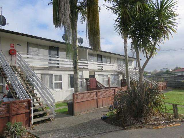 8/5 Tralee Place 1076_1