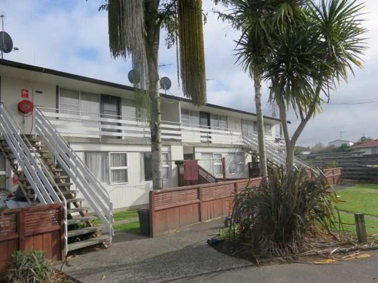 8/5 Tralee Place 1076_1