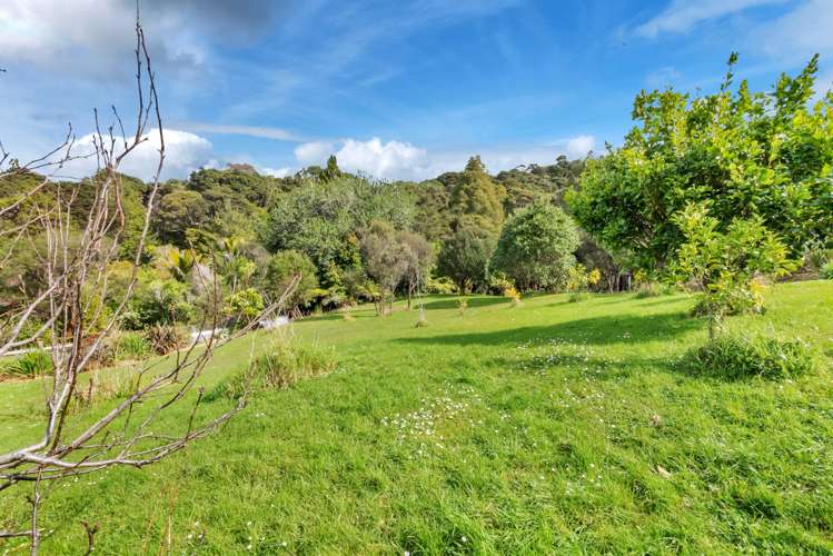 695 Huia Road Parau_22