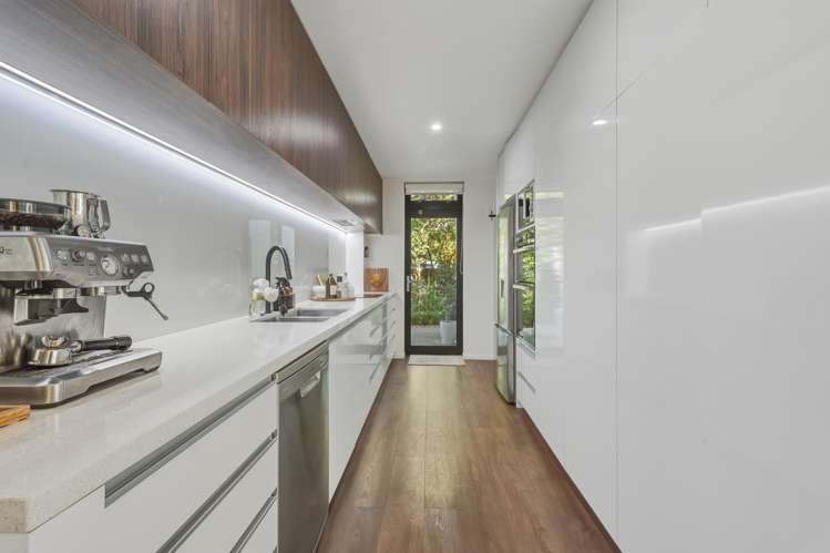 2 Park Terrace Christchurch Central_7