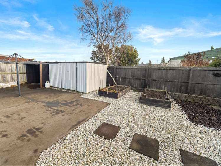 23 Russell Avenue Allenton_21