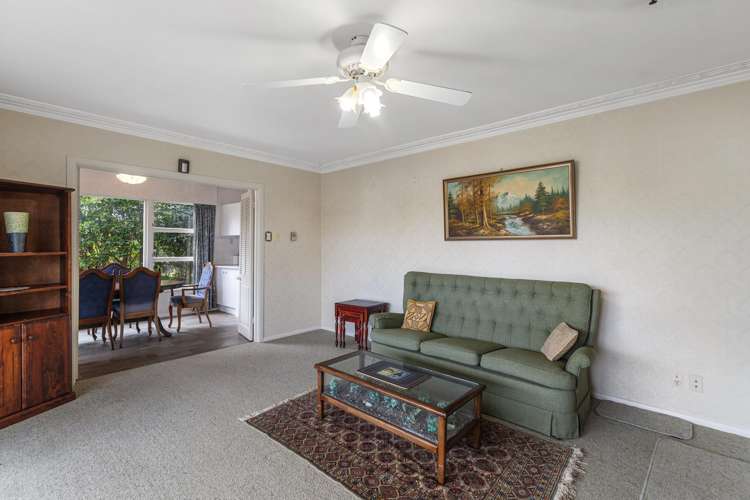 22 Sutton Crescent Hillcrest_4