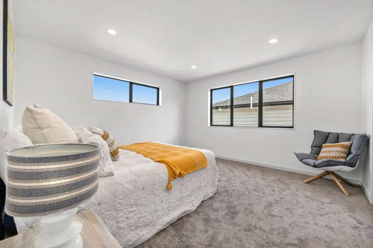 22 Dungloe Avenue Flat Bush_24