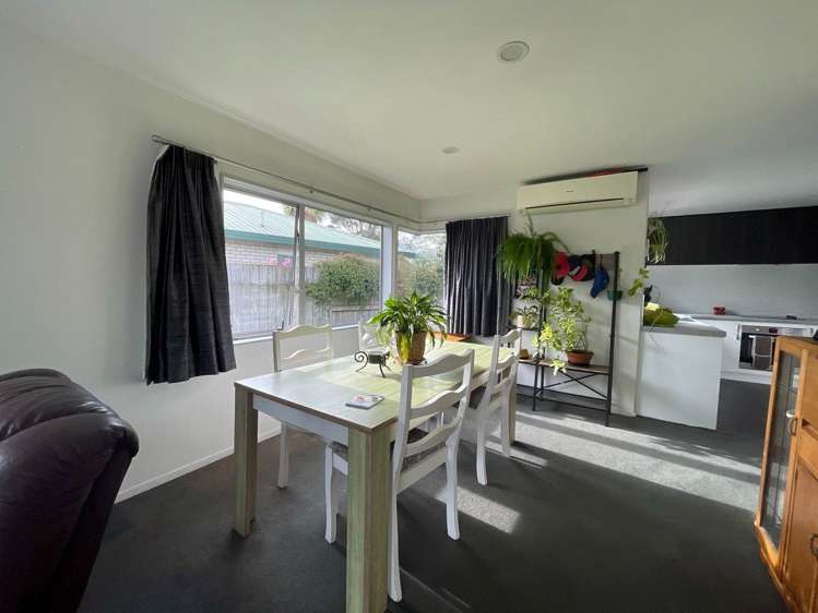 6 Crisp Drive Papamoa Beach_3