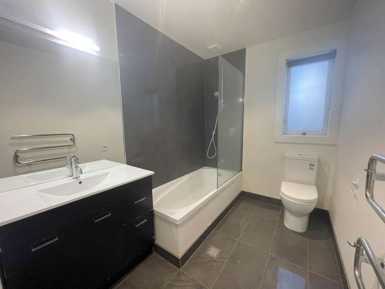 2/91 Sarsfield Street Herne Bay_12