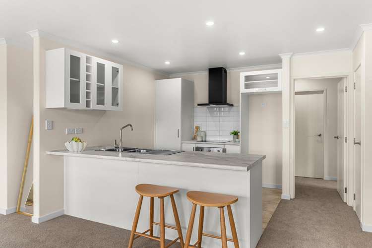 7 Karo Street Ruakaka_9