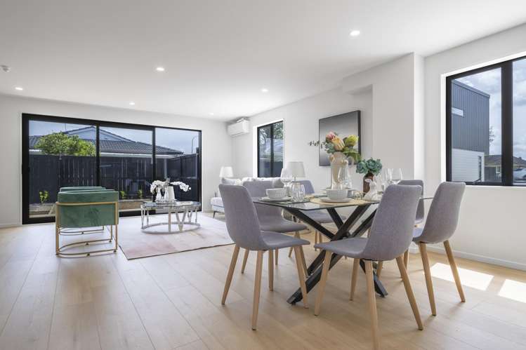 2-3/45 Great South Road Takanini_2