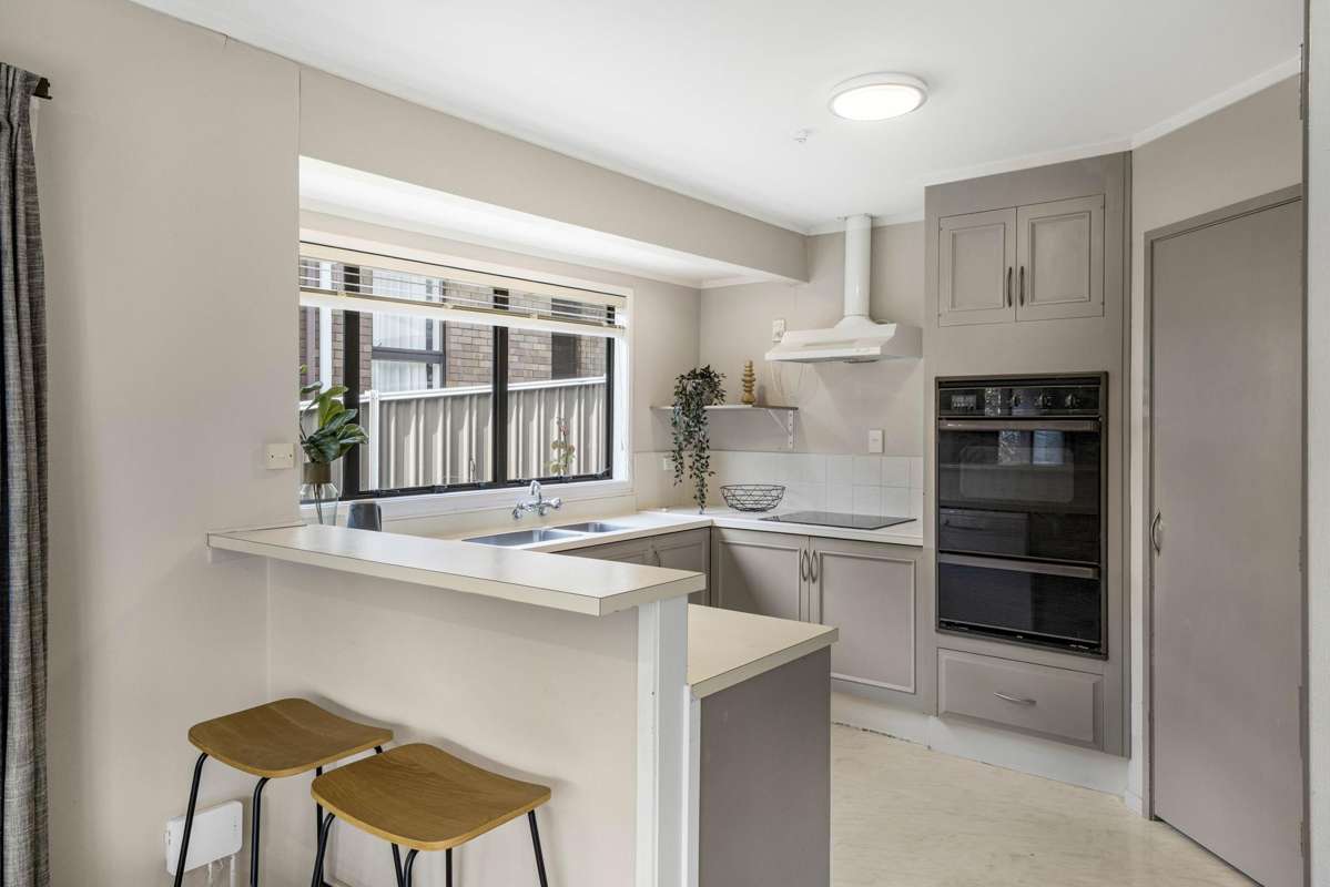 2/159 Norman Lesser Drive_2