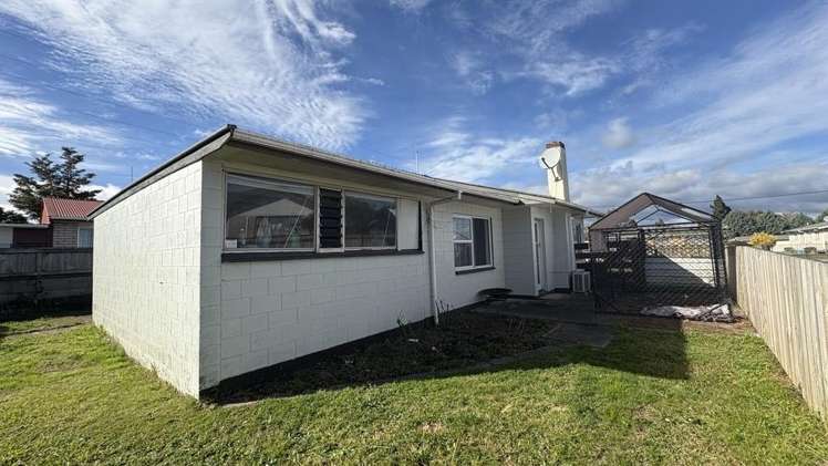 21A Fairview Road 11073_8