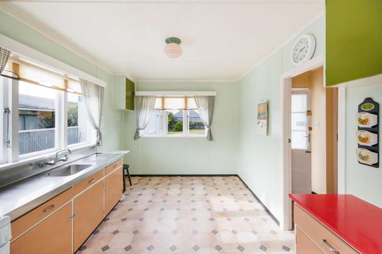 308 Broadway Avenue Palmerston North Central_2